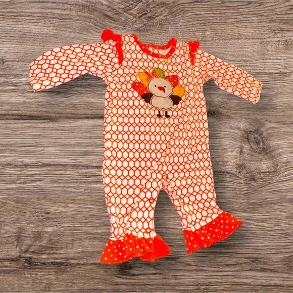 Baby Essentials Other - Baby Girl Clothes Baby Essentials 6 Month Turkey romper
